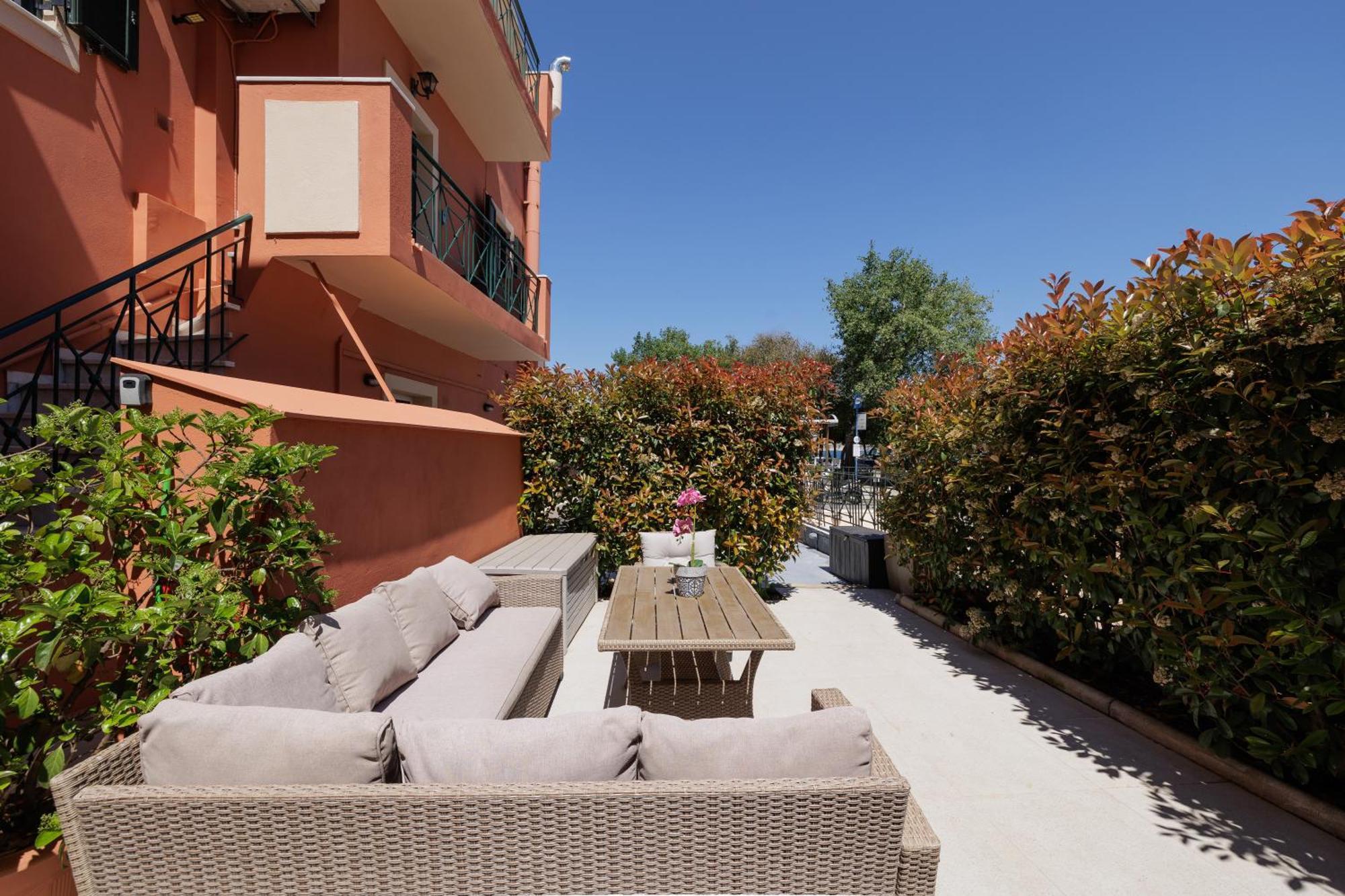 Corfu Town Luxury Studios -A Екстериор снимка
