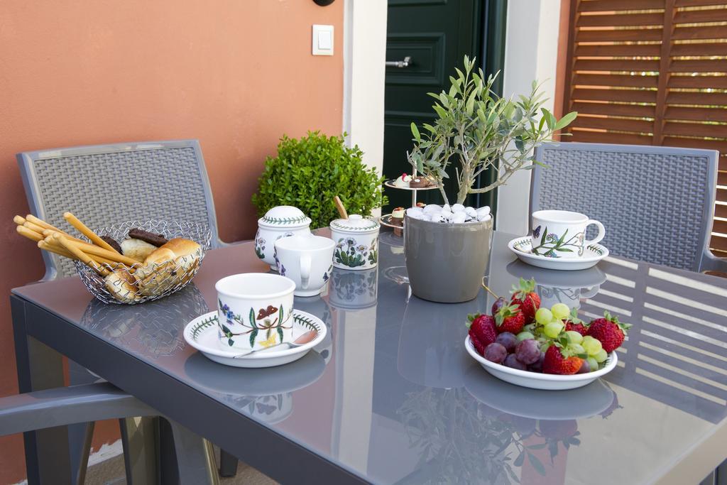 Corfu Town Luxury Studios -A Екстериор снимка